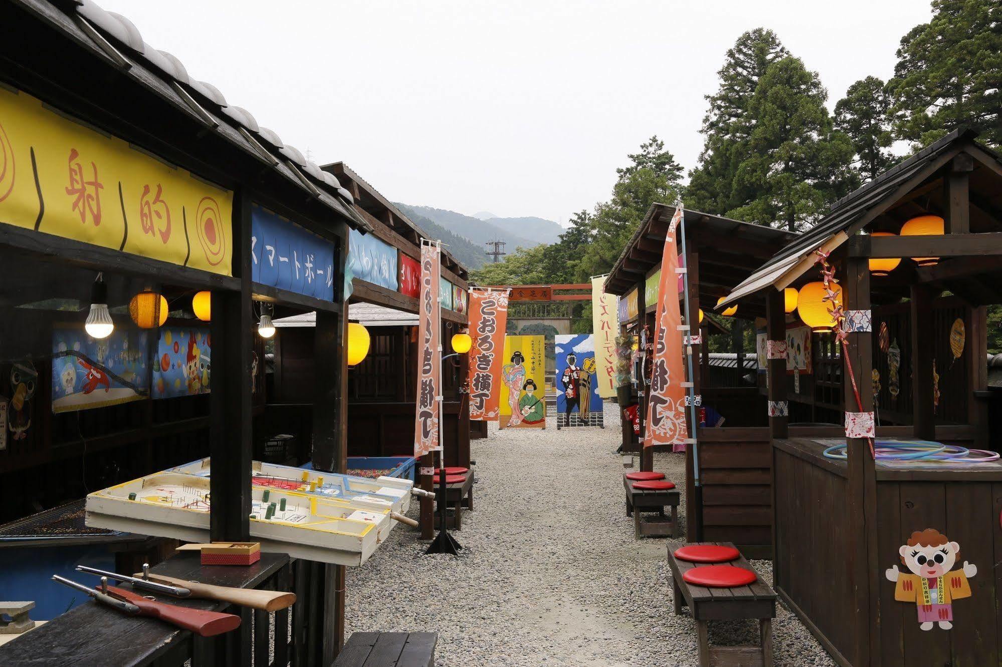 Yamanaka Onsen Kagari Kisshotei Exterior photo